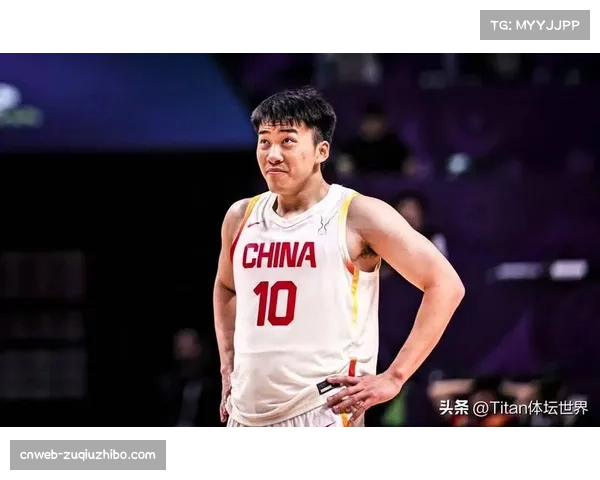 王俊杰进攻端角色多样化 旧金山大学前锋线依赖其高度 王俊杰进攻端角色多样化 旧金山大学前锋线依赖其高度